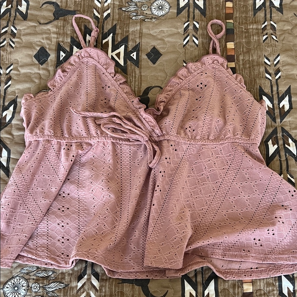 SHEIN Pink Eyelet Lace Tank Top